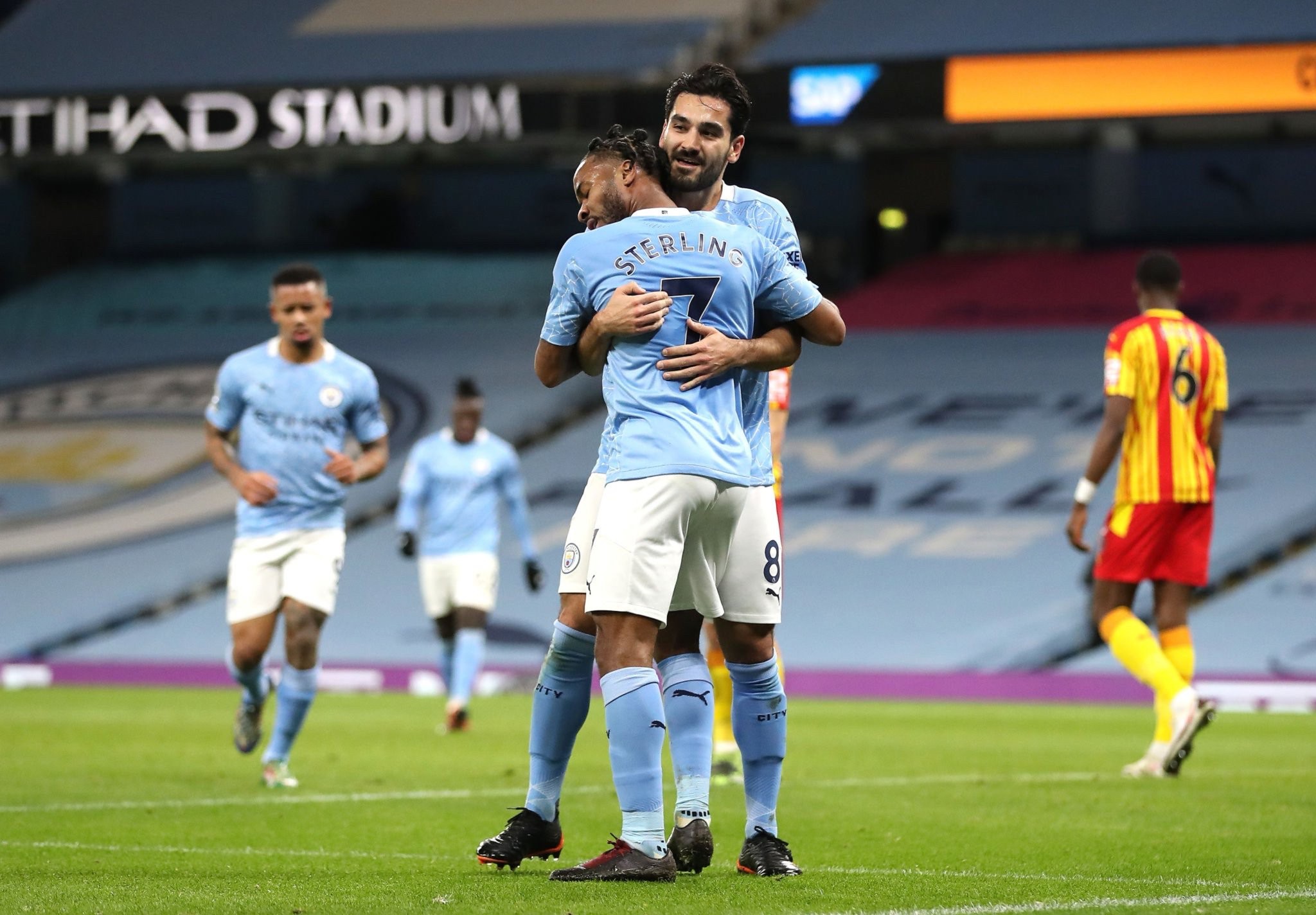 值得球迷们 值得球迷们